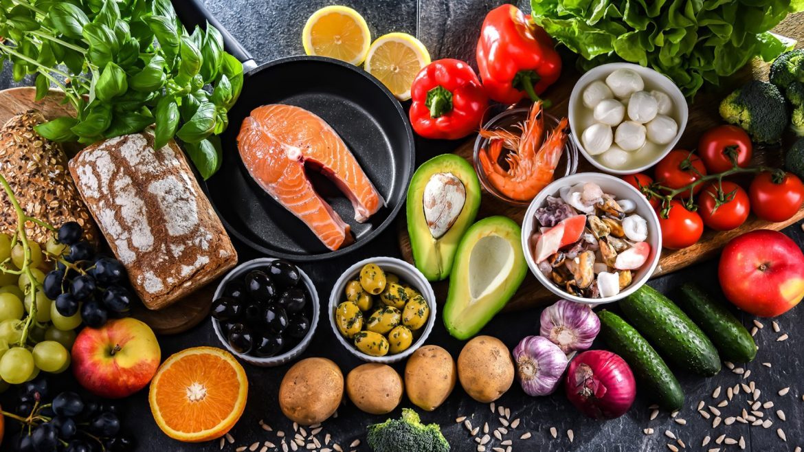 <a href="https://news.harvard.edu/gazette/section/health/">
			Health		</a>
		
		
		Mediterranean diet offsets genetic risk for dementia, study finds	
			
			Greatest benefit for those with highest predisposition to Alzheimer’s disease		
	
	
	
		
			
					
		Mass General Brigham Communications	
				
		
		
			August 25, 2025		
		
			4 min read		
	
			
		
	
New research suggests that following a <a href="https://www.health.harvard.edu/blog/a-practical-guide-to-the-mediterranean-diet-2019032116194">Mediterranean-style diet</a> may help offset a person’s genetic risk for developing Alzheimer’s disease.
The <a href="https://www.nature.com/articles/s41591-025-03891-5">study</a>, published in Nature Medicine and led by investigators from <a href="https://www.massgeneralbrigham.org/en">Mass General Brigham</a>, <a href="https://hsph.harvard.edu/">Harvard T.H. Chan School of Public Health</a>, and the <a href="https://www.broadinstitute.org/">Broad Institute</a> of MIT and Harvard, found that people at the highest genetic risk for Alzheimer’s disease who followed a Mediterranean diet — rich in vegetables, fruits, nuts, whole grains, and low in red and processed meats — showed slower cognitive decline as well as a greater reduction in dementia risk than those at lower genetic risk.
“One reason we wanted to study the Mediterranean diet is because it is the only dietary pattern that has been causally linked to cognitive benefits in a randomized trial,” said study first author <a href="https://connects.catalyst.harvard.edu/Profiles/display/Person/147408">Yuxi Liu</a>, a research fellow in the Department of Medicine at Brigham and Women’s Hospital and a postdoctoral fellow at the Harvard Chan School and the Broad. “We wanted to see whether this benefit might be different in people with varying genetic backgrounds, and to examine the role of blood metabolites, the small molecules that reflect how the body processes food and carries out normal functions.”
<blockquote>
“These findings suggest that dietary strategies could help reduce the risk of cognitive decline and stave off dementia by broadly influencing key metabolic pathways.” 
<cite>Yuxi Liu, study’s first author</cite></blockquote>
Over the last few decades, researchers have learned more about the genetic and metabolic basis of Alzheimer’s disease and related dementias. These are among the most common causes of cognitive decline in older adults. Alzheimer’s disease is known to have a strong genetic component, with heritability estimated at up to 80 percent.
One gene in particular, apolipoprotein E, or APOE, has emerged as the strongest genetic risk factor for sporadic Alzheimer’s disease — the more common type develops later in life and is not directly inherited in a predictable pattern. People who carry one copy of the APOE4 variant have a three- to fourfold higher risk of developing Alzheimer’s. People with two copies of the APOE4 variant have a 12-fold higher risk of Alzheimer’s than those without.
To explore how the Mediterranean diet may reduce dementia risk and influence blood metabolites linked to cognitive health, the team analyzed data from 4,215 women in the Nurses’ Health Study, following participants from 1989 to 2023 (average age 57 at baseline). To validate their findings, the researchers analyzed similar data from 1,490 men in the Health Professionals Follow-Up Study, followed from 1993 to 2023.
Researchers evaluated long-term dietary patterns using food frequency questionnaires and examined participants’ blood samples for a broad range of metabolites. Genetic data were used to assess each participant’s inherited risk for Alzheimer’s disease. Participants were then followed over time for new cases of dementia. A subset of 1,037 women underwent regular telephone-based cognitive testing.
They found that the people following a more Mediterranean-style diet had a lower risk of developing dementia and showed slower cognitive decline. The protective effect of the diet was strongest in the high-risk group with two copies of the APOE4 gene variant, suggesting that diet may help offset genetic risk.
“These findings suggest that dietary strategies, specifically the Mediterranean diet, could help reduce the risk of cognitive decline and stave off dementia by broadly influencing key metabolic pathways,” Liu said. “This recommendation applies broadly, but it may be even more important for individuals at a higher genetic risk, such as those carrying two copies of the APOE4 genetic variant.”
A study limitation was that the cohort consisted of well-educated individuals of European ancestry. More research is needed in diverse populations.
In addition, although the study reveals important associations, genetics and metabolomics are not yet part of most clinical risk prediction models for Alzheimer’s disease. People often don’t know their APOE genetics. More work is needed to translate these findings into routine medical practice.
“In future research, we hope to explore whether targeting specific metabolites through diet or other interventions could provide a more personalized approach to reducing dementia risk,” Liu said.
This study was funded in part by the National Institutes of Health.